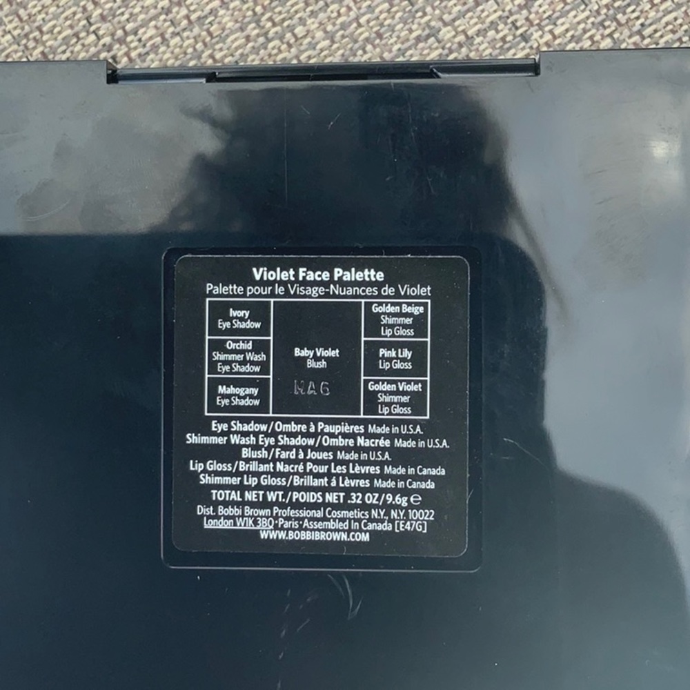 NEW IN BOX, BOBBI BROWN VIOLET FACE PALETTE, 3 EYESHADOW, 3 LIP GLOSS, 1 BLUSH - Picture 6 of 7